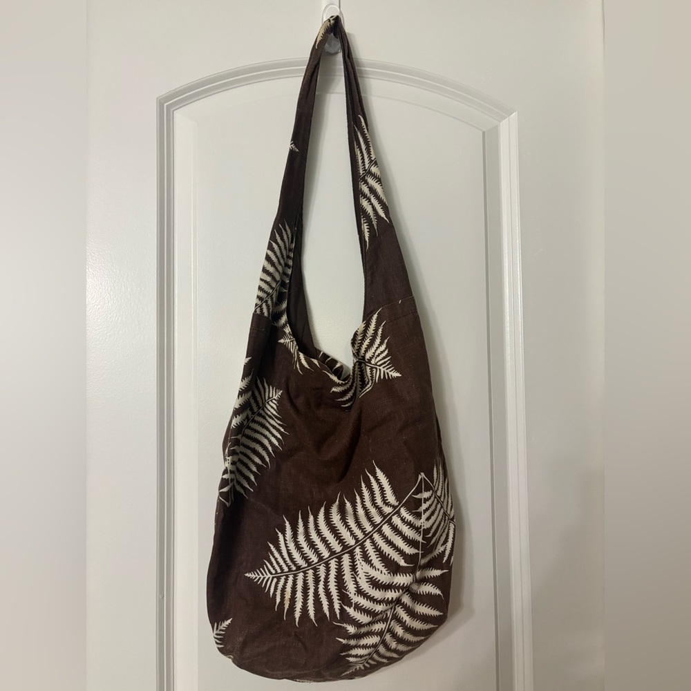 Brown Fern Print tote Bag